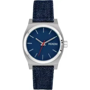 Ρολόι NIXON A1412-5259-00 The Medium Time Teller DENIM με μπλε καντράν και μπλε υφασμάτινο λουράκι.