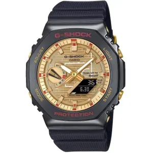 Ανδρικό ρολόι CASIO G-SHOCK GBM-2100RH-1AER Solar Bluetooth με χρυσό καντράν και μαύρο καουτσούκ λουράκι.