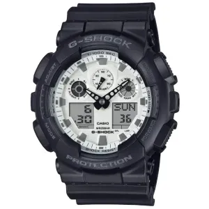 Ανδρικό ρολόι CASIO GA-100WD-1AER G-Shock με λευκό ψηφιακό καντράν και μαύρο καουτσούκ λουράκι.